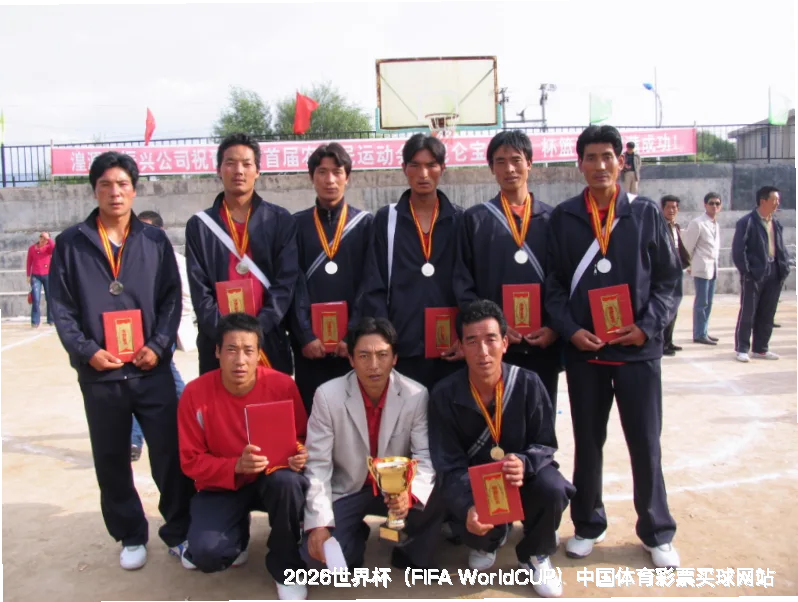 顶尖团队，数据驱动的决策引擎